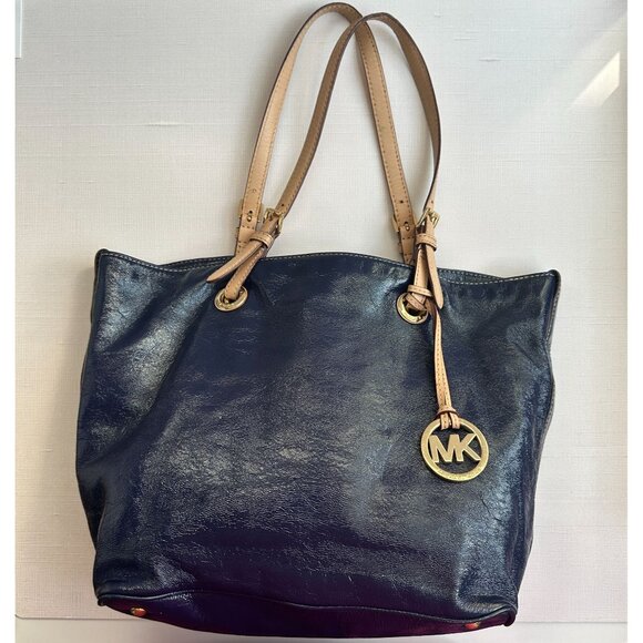 Michael by Michael Kors Jet Set Blue Patent Leather Tote - Picture 16 of 16